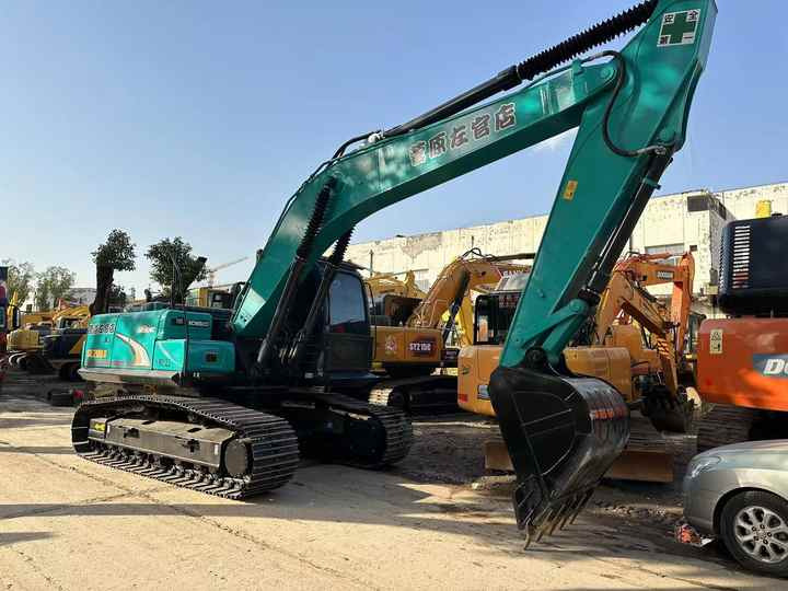 Used Japan Kobelco SK200-8 Crawler Excavator New Arrival Earth-moving Machine for Sale - Paletli ekskavatör: fotoğraf 5 Used Japan Kobelco SK200-8 Crawler Excavator New Arrival Earth-moving Machine for Sale - Paletli ekskavatör: fotoğraf 5