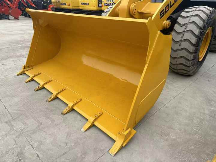Used SDLG955F New Model Wheel Loader Second Hand Machine Popular Brand Sdlg Hydraulic Machinery - Tekerlekli yükleyici: fotoğraf 5 Used SDLG955F New Model Wheel Loader Second Hand Machine Popular Brand Sdlg Hydraulic Machinery - Tekerlekli yükleyici: fotoğraf 5
