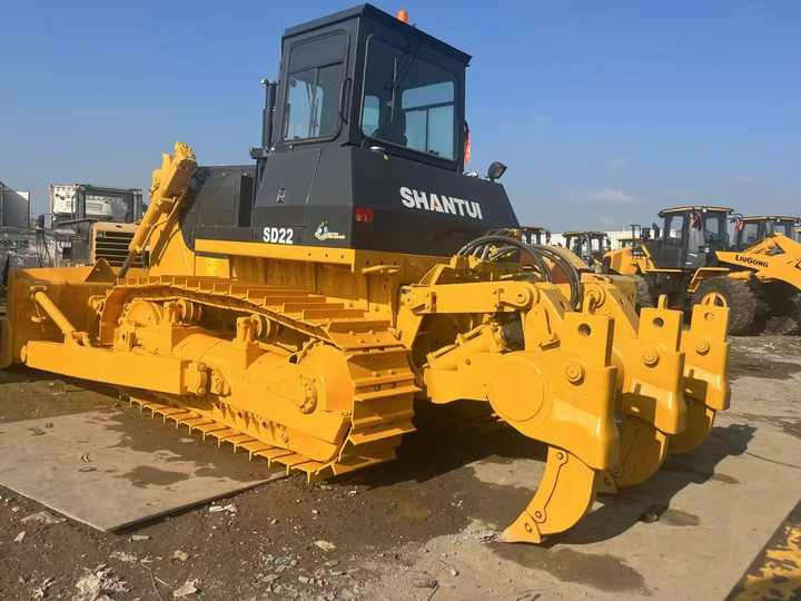 Used Shantui SD22 Crawler Bulldozer Low Price Running Working Condition for Sale SD16/SD22/SD32 in Stock - Buldozer: fotoğraf 2 Used Shantui SD22 Crawler Bulldozer Low Price Running Working Condition for Sale SD16/SD22/SD32 in Stock - Buldozer: fotoğraf 2