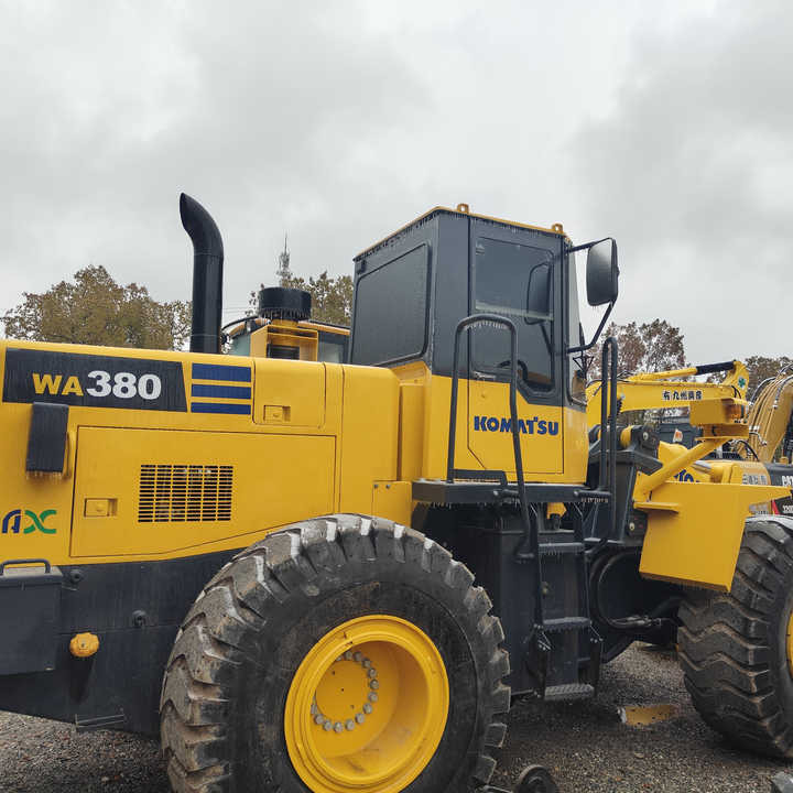 Used komatsu WA380-3 Wheel Loader Hot Sale Original Japan Brand Koamtsu Wheel Loader for Sale - Tekerlekli yükleyici: fotoğraf 1 Used komatsu WA380-3 Wheel Loader Hot Sale Original Japan Brand Koamtsu Wheel Loader for Sale - Tekerlekli yükleyici: fotoğraf 1