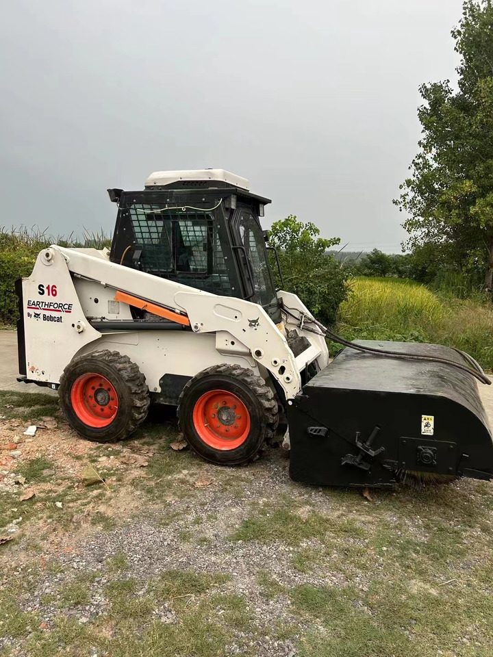 BOBCAT S16 - Mini yükleyici: fotoğraf 2 BOBCAT S16 - Mini yükleyici: fotoğraf 2