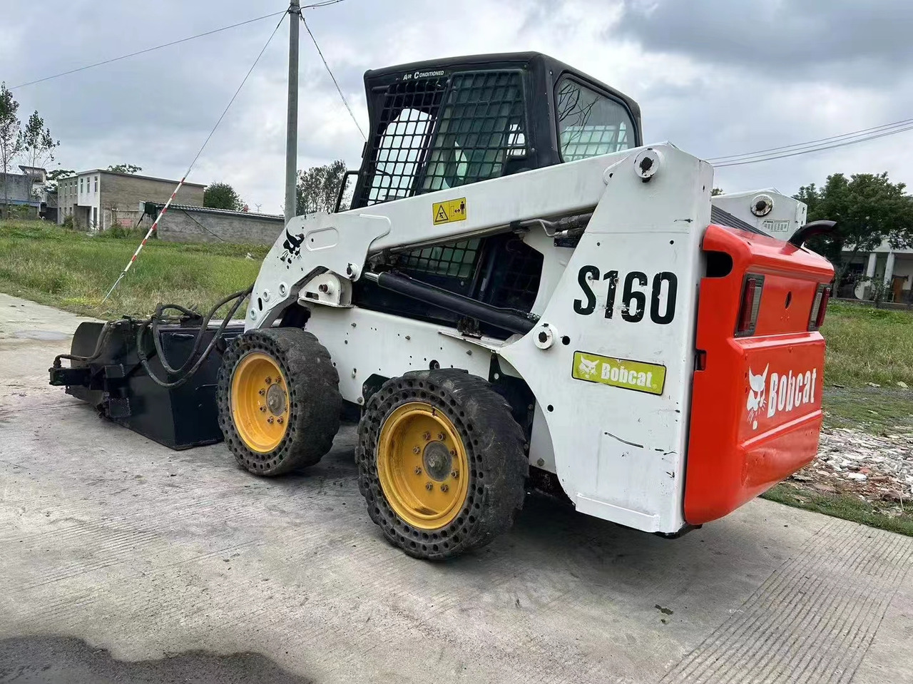 BOBCAT S160 - Mini yükleyici: fotoğraf 4 BOBCAT S160 - Mini yükleyici: fotoğraf 4