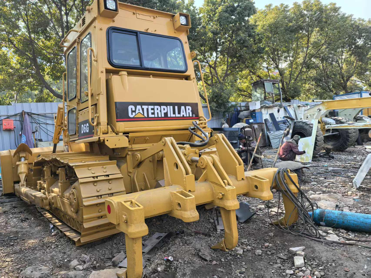 CATERPILLAR D6G - Buldozer: fotoğraf 1 CATERPILLAR D6G - Buldozer: fotoğraf 1
