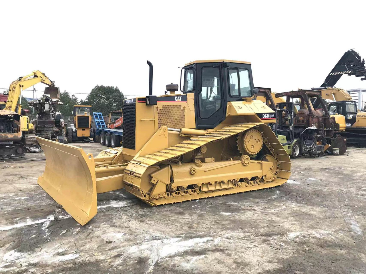 CATERPILLAR D6M - Buldozer: fotoğraf 4 CATERPILLAR D6M - Buldozer: fotoğraf 4