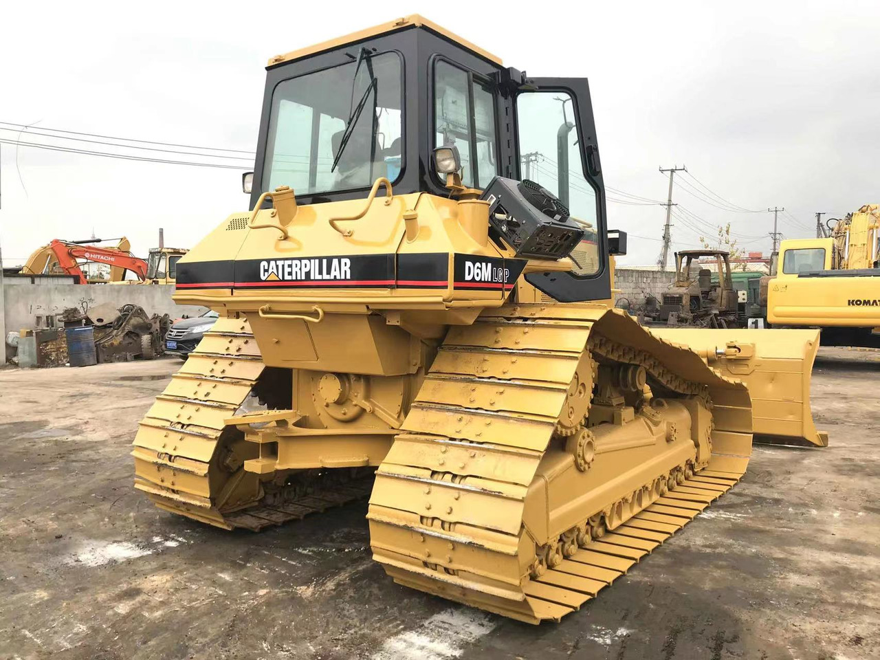 CATERPILLAR D6M - Buldozer: fotoğraf 3 CATERPILLAR D6M - Buldozer: fotoğraf 3