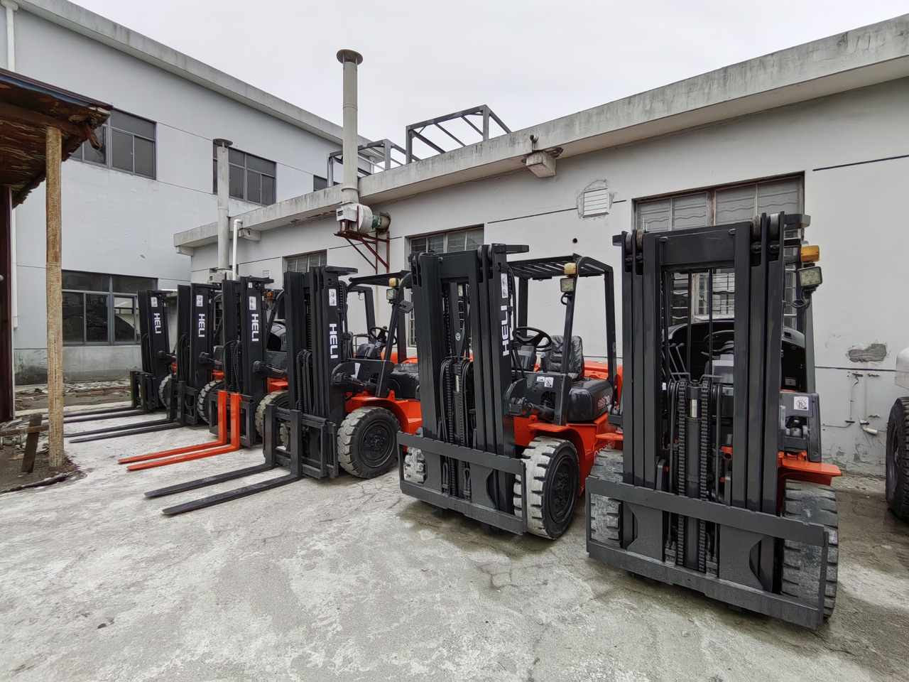 HELI 35 - Dizel forklift: fotoğraf 2 HELI 35 - Dizel forklift: fotoğraf 2
