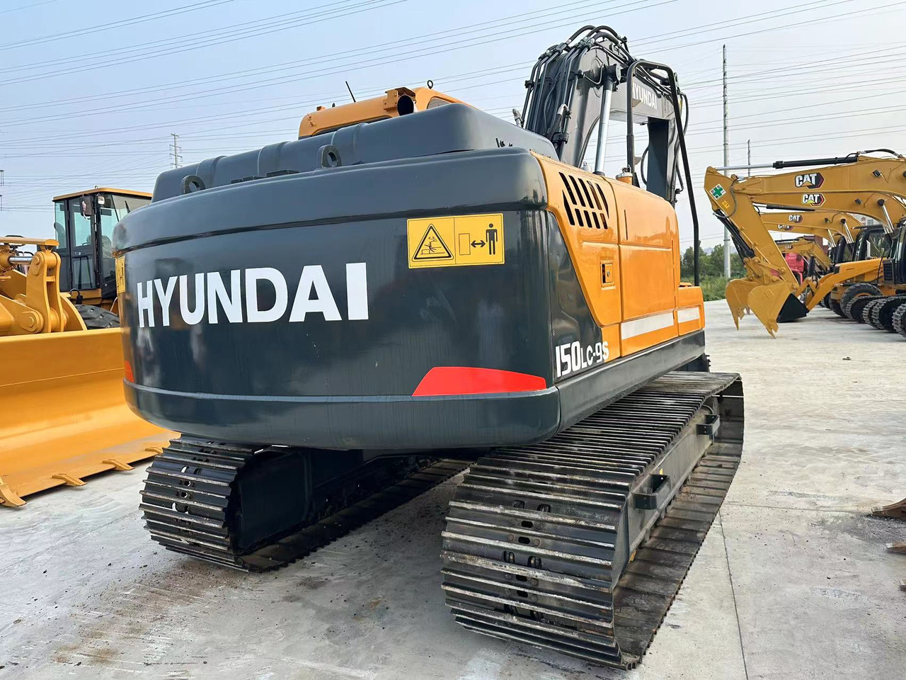 HYUNDAI R150LC-9S - Paletli ekskavatör: fotoğraf 2 HYUNDAI R150LC-9S - Paletli ekskavatör: fotoğraf 2
