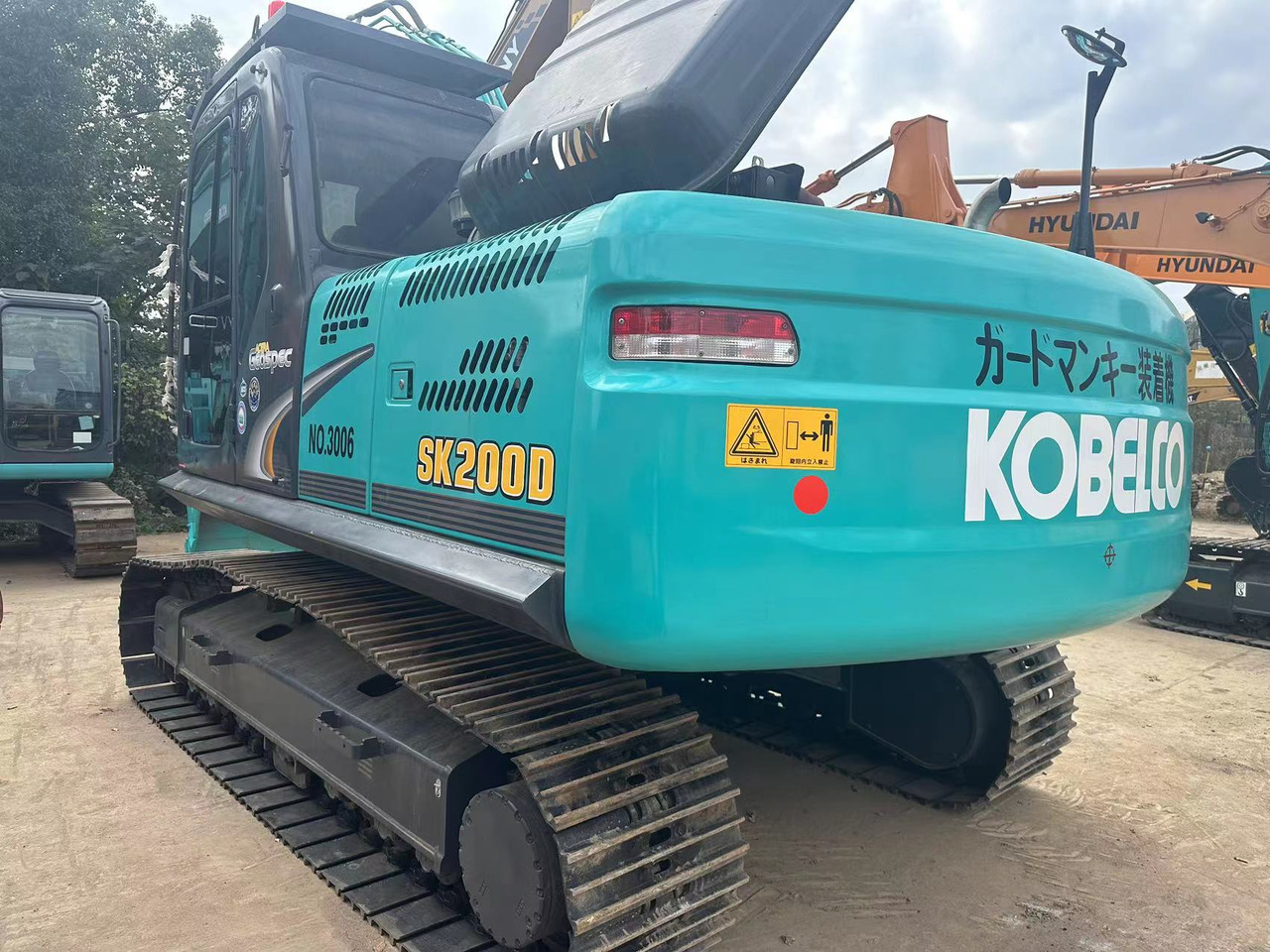 KOBELCO SK200D - Mini ekskavatör: fotoğraf 3 KOBELCO SK200D - Mini ekskavatör: fotoğraf 3