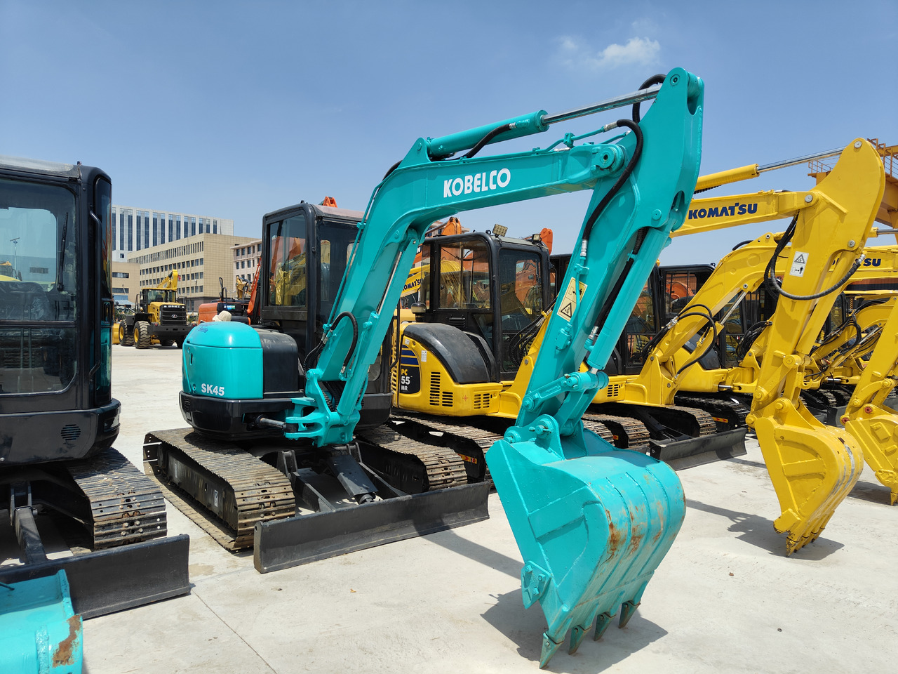 KOBELCO SK45 - Mini ekskavatör: fotoğraf 2 KOBELCO SK45 - Mini ekskavatör: fotoğraf 2