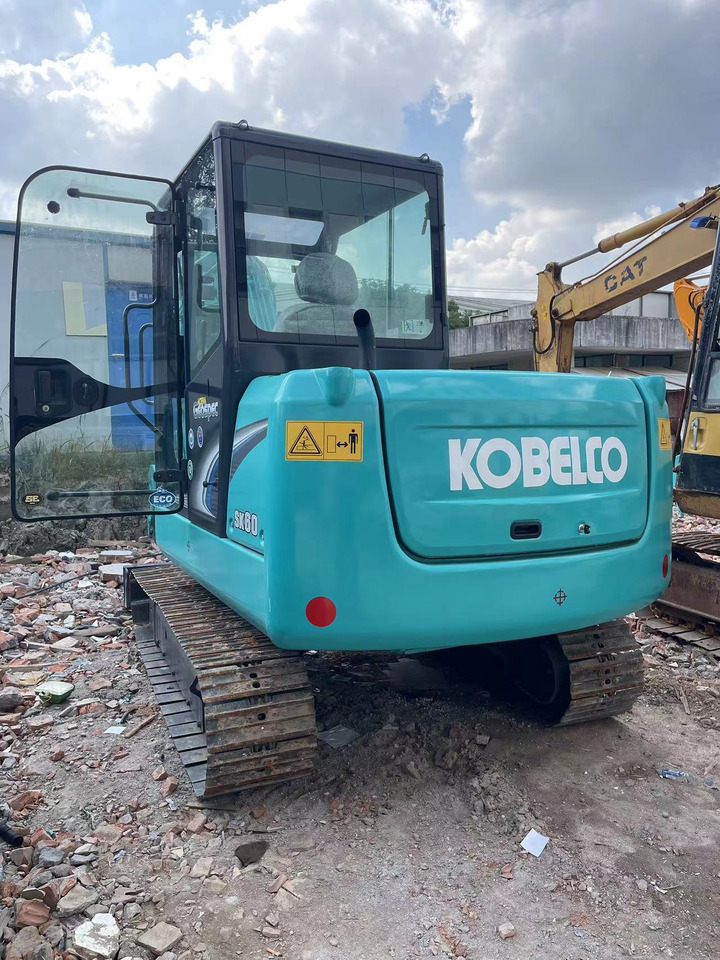 KOBELCO SK60 - Mini ekskavatör: fotoğraf 1 KOBELCO SK60 - Mini ekskavatör: fotoğraf 1