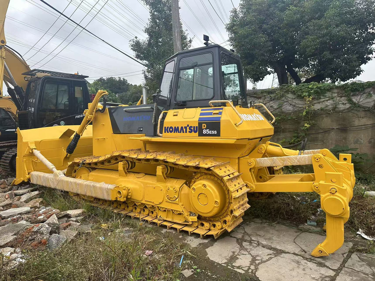 KOMATSU D85ESS - Buldozer: fotoğraf 4 KOMATSU D85ESS - Buldozer: fotoğraf 4