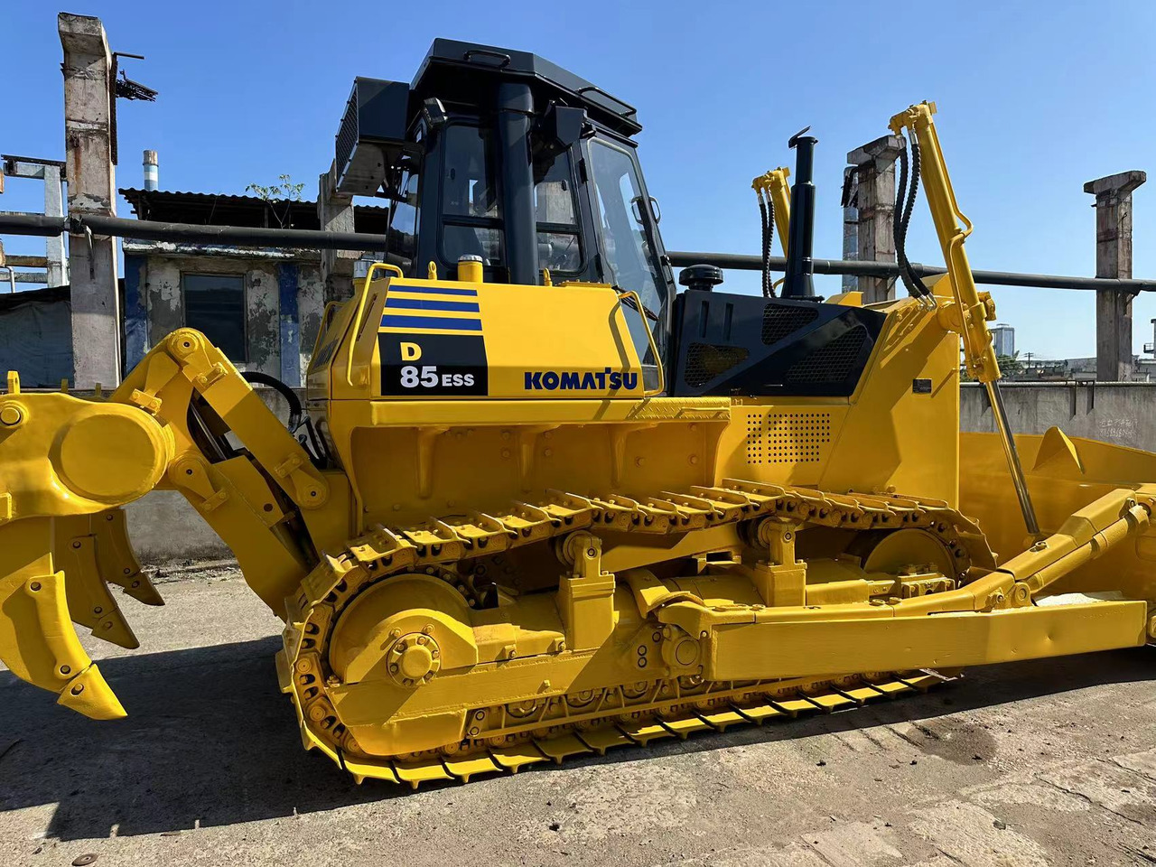 KOMATSU D85ESS - Buldozer: fotoğraf 2 KOMATSU D85ESS - Buldozer: fotoğraf 2