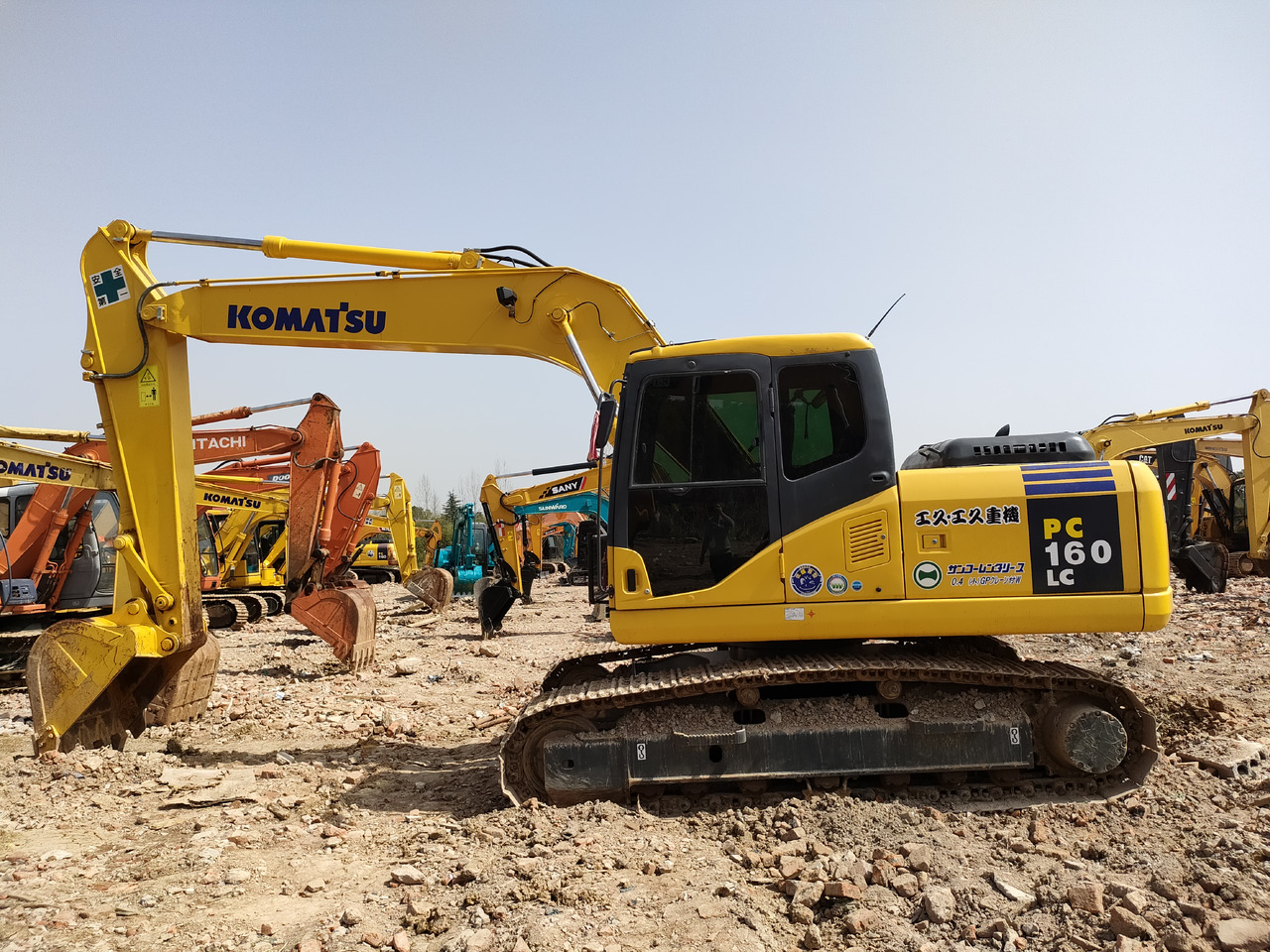 KOMATSU PC160-7 - Paletli ekskavatör: fotoğraf 2 KOMATSU PC160-7 - Paletli ekskavatör: fotoğraf 2
