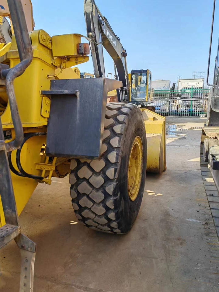 KOMATSU WA320-3 - Tekerlekli yükleyici: fotoğraf 5 KOMATSU WA320-3 - Tekerlekli yükleyici: fotoğraf 5