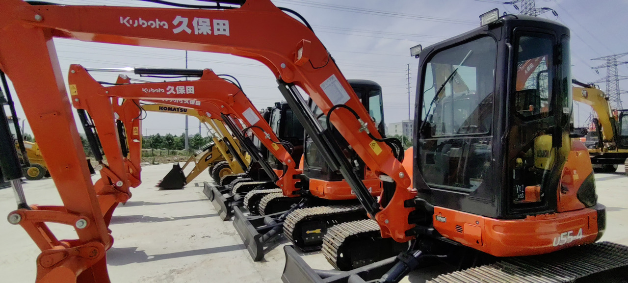 KUBOTA U55 - Mini ekskavatör: fotoğraf 1 KUBOTA U55 - Mini ekskavatör: fotoğraf 1