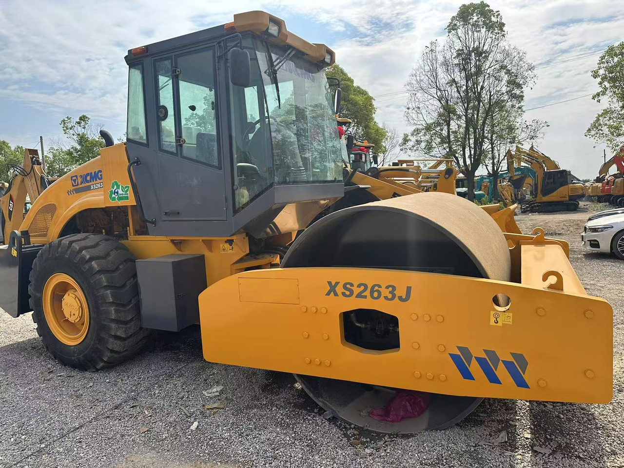 XCMG XS263J - Yol silindiri: fotoğraf 3 XCMG XS263J - Yol silindiri: fotoğraf 3