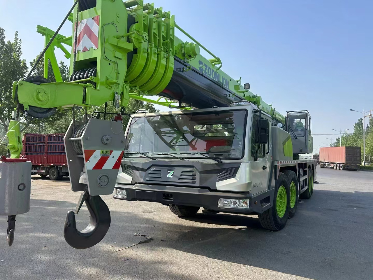 ZOOMLION ZTC800V - Mobil vinç: fotoğraf 1 ZOOMLION ZTC800V - Mobil vinç: fotoğraf 1