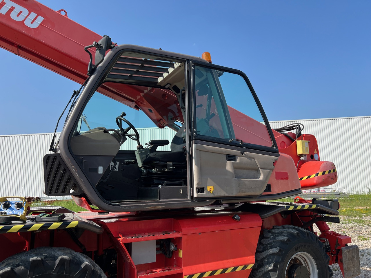 MANITOU MRT 2540 - Teleskopik yükleyici: fotoğraf 4 MANITOU MRT 2540 - Teleskopik yükleyici: fotoğraf 4