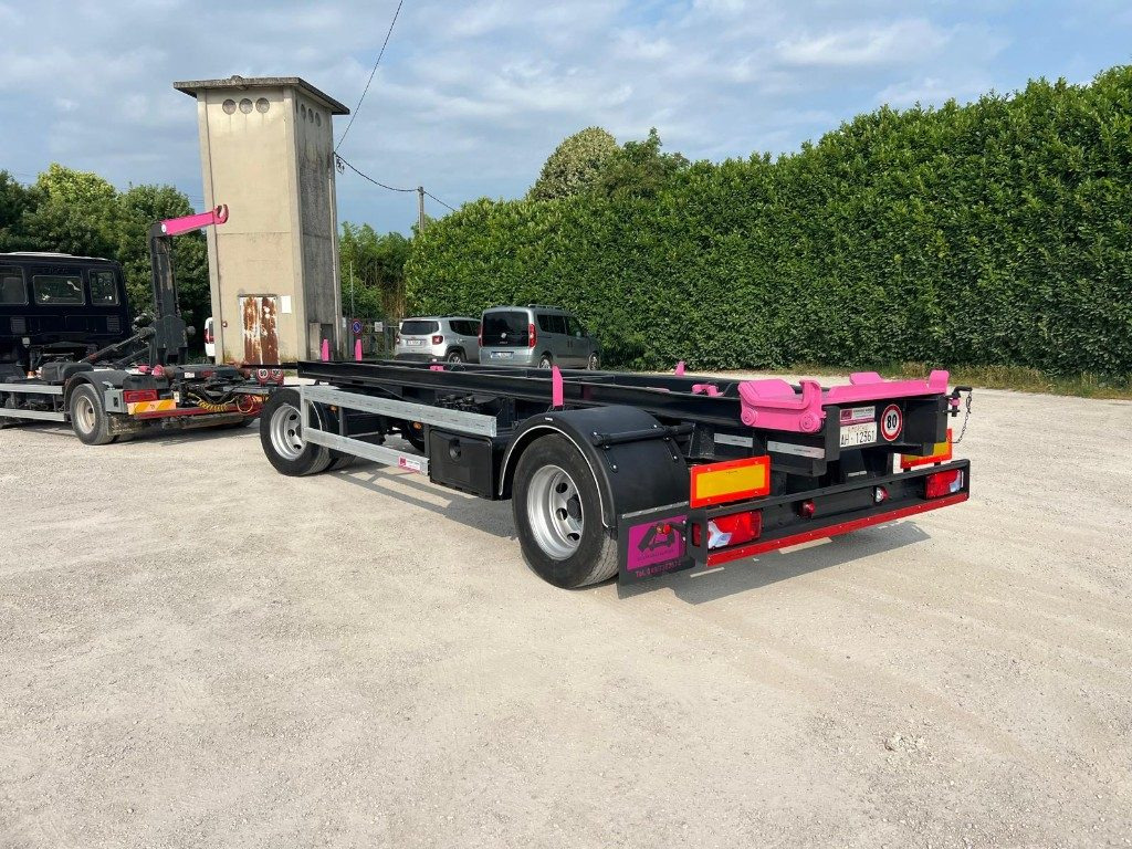 ATLAS RIMORCHIO ATLAS SCARRABILE - Kancali yükleyici/ Hidrolift römork: fotoğraf 1 ATLAS RIMORCHIO ATLAS SCARRABILE - Kancali yükleyici/ Hidrolift römork: fotoğraf 1