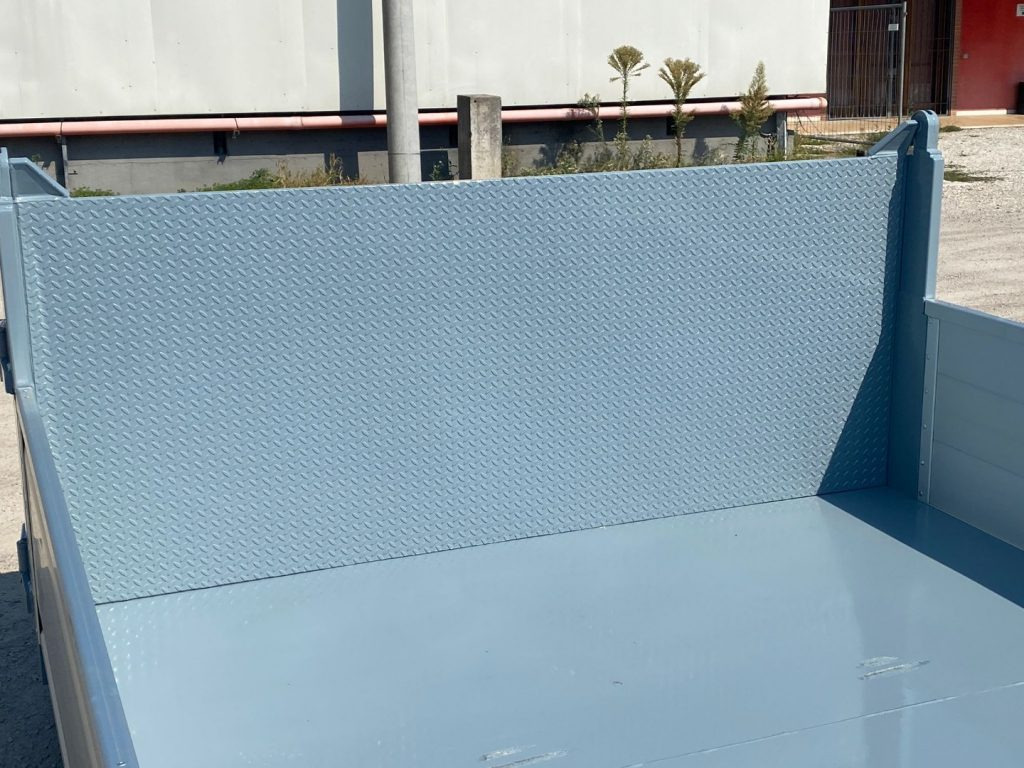 CONTAINER A PIANALE CON PIANTONI RIMOVIBILI IN FER - Kancalı konteyner: fotoğraf 3 CONTAINER A PIANALE CON PIANTONI RIMOVIBILI IN FER - Kancalı konteyner: fotoğraf 3