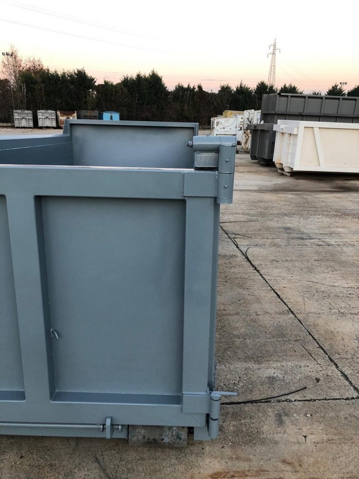 CONTAINER PER INERTI APERTO CON PORTA POSTERIORE T - Kancalı konteyner: fotoğraf 3 CONTAINER PER INERTI APERTO CON PORTA POSTERIORE T - Kancalı konteyner: fotoğraf 3