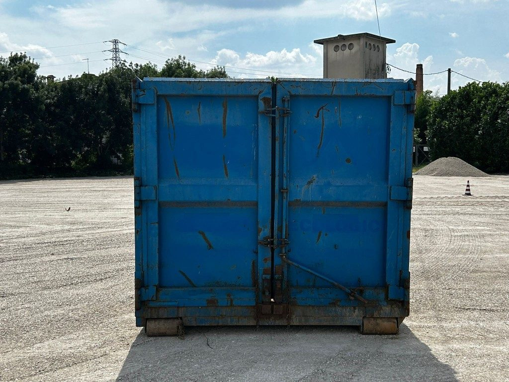 CONTAINER SCARRABILE USATO A CIELO APERTO CON GRU - Kancalı konteyner: fotoğraf 4 CONTAINER SCARRABILE USATO A CIELO APERTO CON GRU - Kancalı konteyner: fotoğraf 4