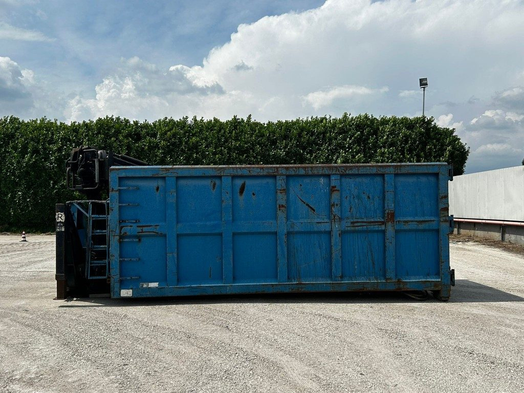 CONTAINER SCARRABILE USATO A CIELO APERTO CON GRU - Kancalı konteyner: fotoğraf 5 CONTAINER SCARRABILE USATO A CIELO APERTO CON GRU - Kancalı konteyner: fotoğraf 5