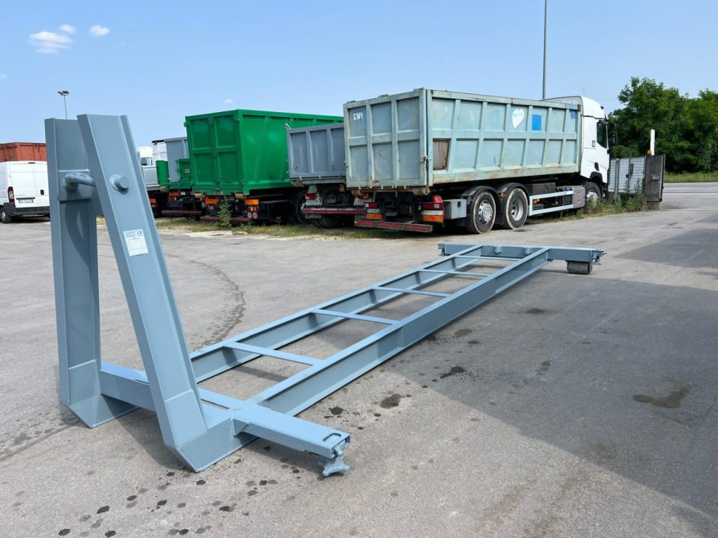 CULLA SCARRABILE NUOVA TWIST LOCK PER CASSE MARITT - Kancalı konteyner: fotoğraf 1 CULLA SCARRABILE NUOVA TWIST LOCK PER CASSE MARITT - Kancalı konteyner: fotoğraf 1