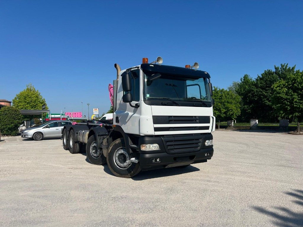 DAF CF85 SCARRABILE - Kancalı yükleyici kamyon: fotoğraf 2 DAF CF85 SCARRABILE - Kancalı yükleyici kamyon: fotoğraf 2