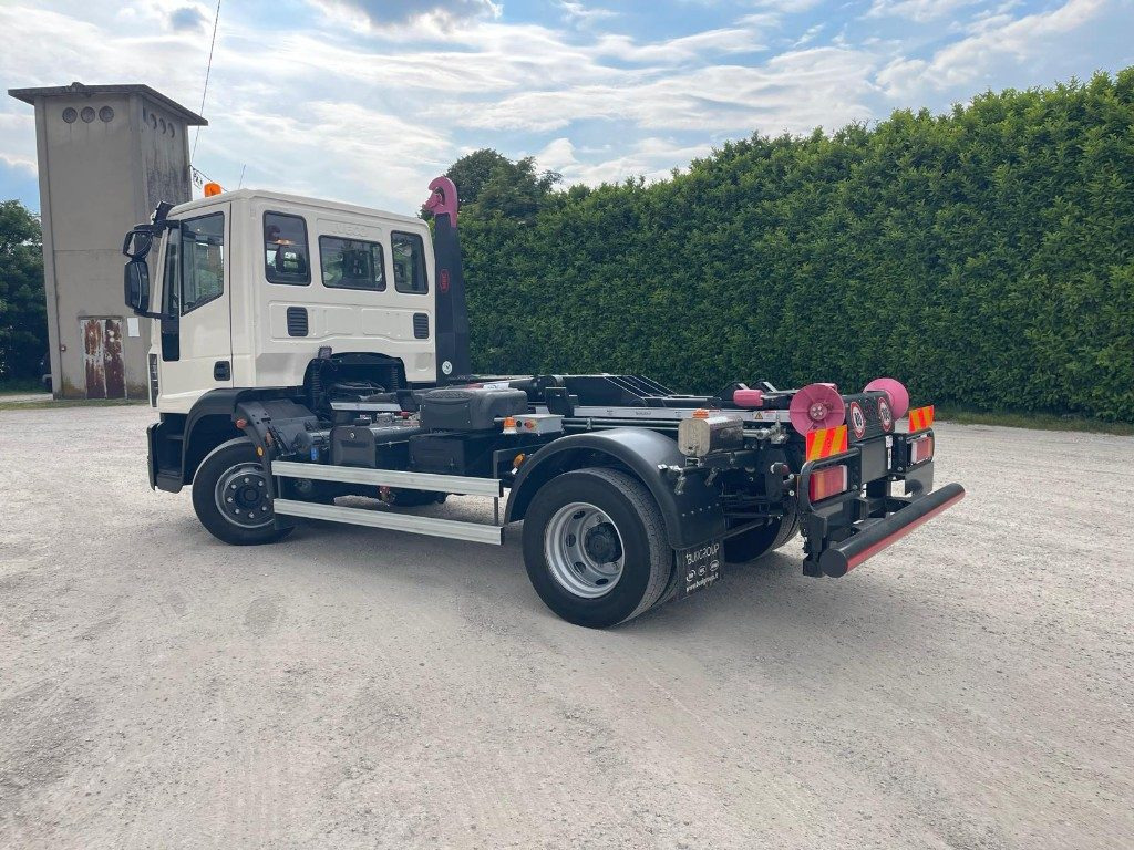 IVECO EUROCARGO 120E22 SCARRABILE - Kancalı yükleyici kamyon: fotoğraf 3 IVECO EUROCARGO 120E22 SCARRABILE - Kancalı yükleyici kamyon: fotoğraf 3