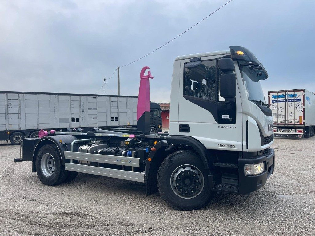 IVECO EUROCARGO 180K32 SCARRABILE NUOVO - Kancalı yükleyici kamyon: fotoğraf 5 IVECO EUROCARGO 180K32 SCARRABILE NUOVO - Kancalı yükleyici kamyon: fotoğraf 5