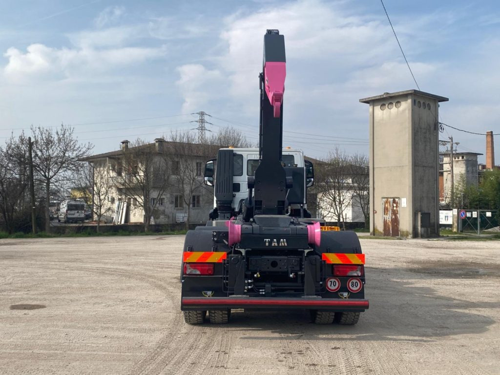 IVECO TRAKKER T-WAY AD510 NUOVO SCARRABILE - Kancalı yükleyici kamyon: fotoğraf 4 IVECO TRAKKER T-WAY AD510 NUOVO SCARRABILE - Kancalı yükleyici kamyon: fotoğraf 4