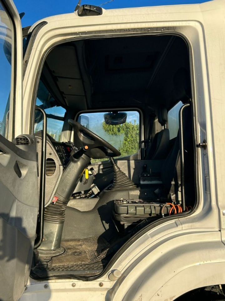 MERCEDES-BENZ MERCEDES 2533 SCARRABILE - Kancalı yükleyici kamyon: fotoğraf 5 MERCEDES-BENZ MERCEDES 2533 SCARRABILE - Kancalı yükleyici kamyon: fotoğraf 5