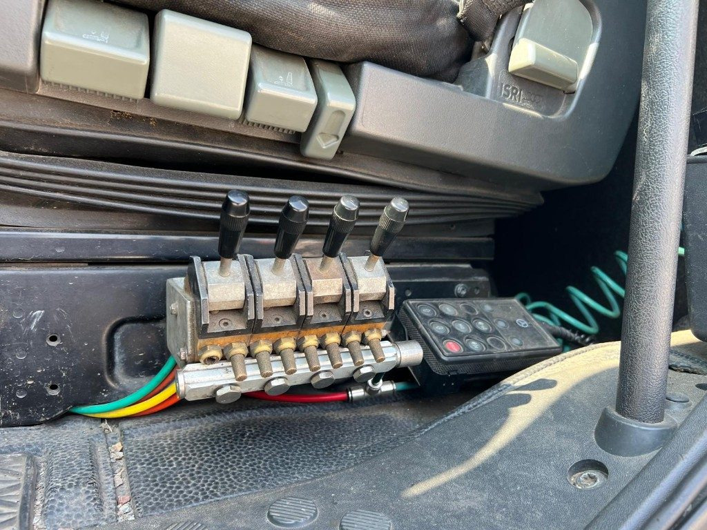 MERCEDES-BENZ MERCEDES ACTROS 25.41 SCARRABILE finansal kiralama MERCEDES-BENZ MERCEDES ACTROS 25.41 SCARRABILE: fotoğraf 13