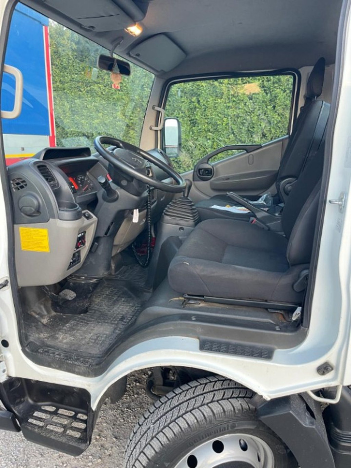 NISSAN NT400 SCARRABILE PATENTE B - Kancalı yükleyici kamyon: fotoğraf 4 NISSAN NT400 SCARRABILE PATENTE B - Kancalı yükleyici kamyon: fotoğraf 4