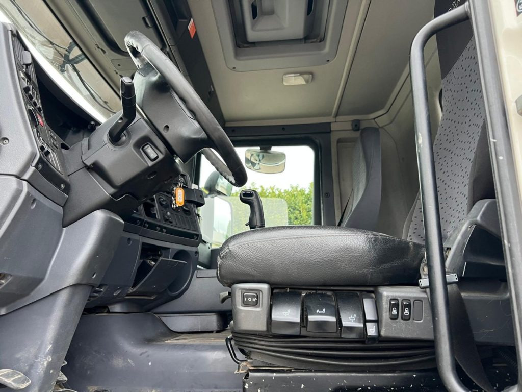 Kancalı yükleyici kamyon SCANIA R380 SCARRABILE: fotoğraf 9