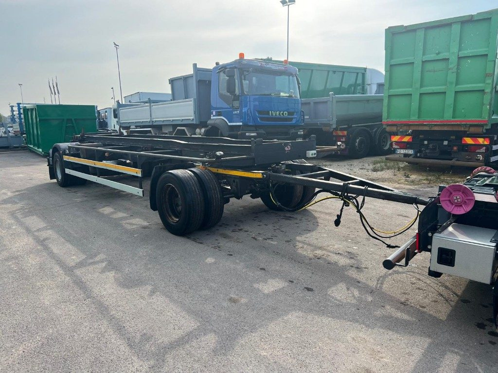 ZORZI RIMORCHIO ZORZI 20R075 SCARRABILE PNEUMATICO - Kancali yükleyici/ Hidrolift römork: fotoğraf 5 ZORZI RIMORCHIO ZORZI 20R075 SCARRABILE PNEUMATICO - Kancali yükleyici/ Hidrolift römork: fotoğraf 5