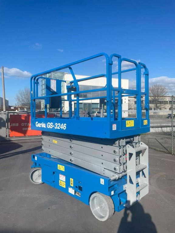 Genie GS-3246 - Makasli platform: fotoğraf 3 Genie GS-3246 - Makasli platform: fotoğraf 3
