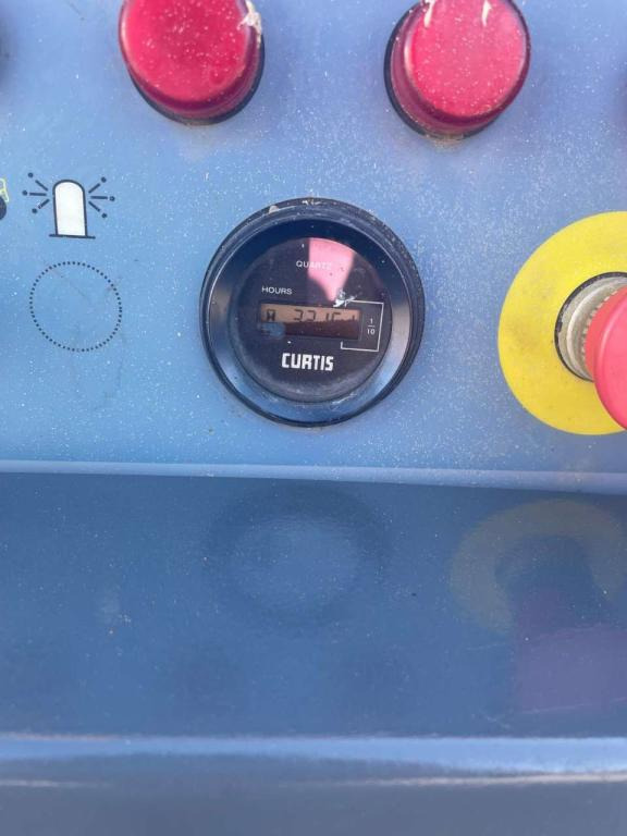 Haulotte COMPACT 12DX - Makasli platform: fotoğraf 4 Haulotte COMPACT 12DX - Makasli platform: fotoğraf 4