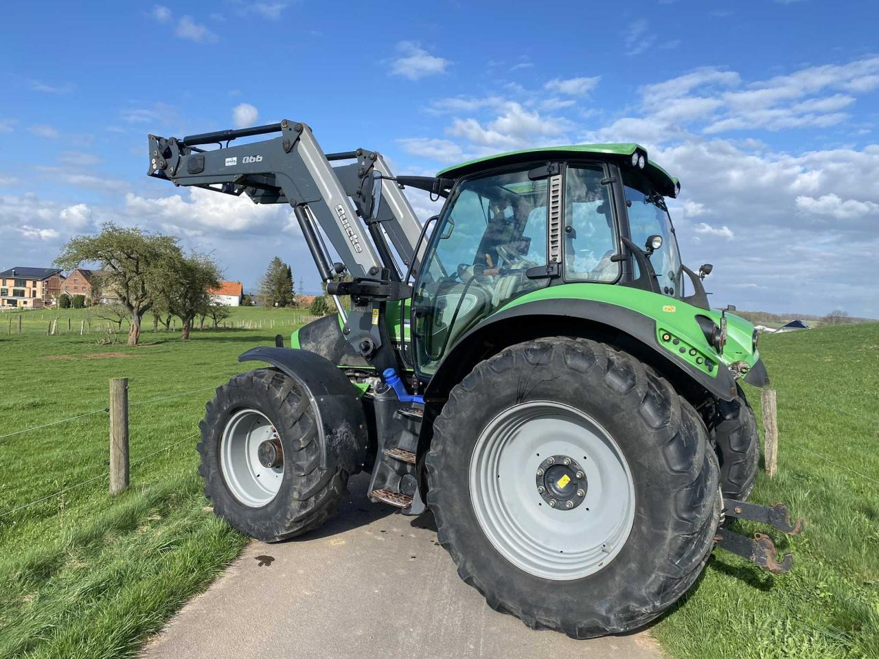 Deutz-Fahr 6150.4 Agrotron TTV - Traktör: fotoğraf 4 Deutz-Fahr 6150.4 Agrotron TTV - Traktör: fotoğraf 4