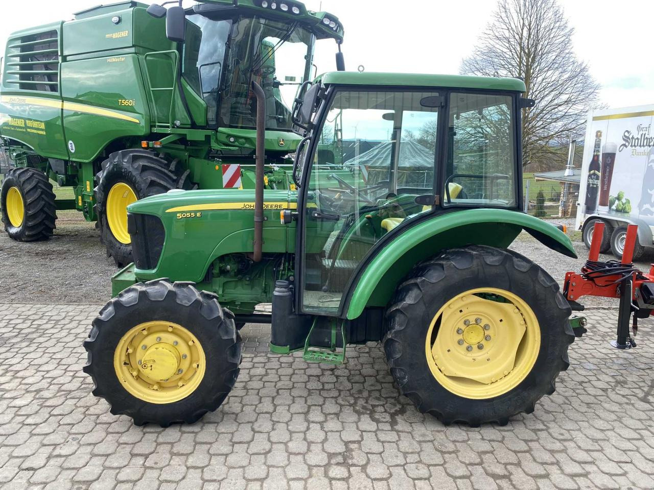 John Deere 5055E - Traktör: fotoğraf 4 John Deere 5055E - Traktör: fotoğraf 4