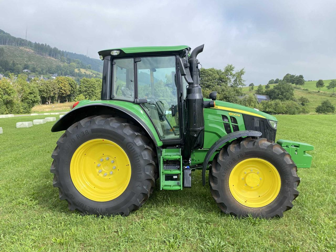 John Deere 6100 M AutoQuadEco - Traktör: fotoğraf 4 John Deere 6100 M AutoQuadEco - Traktör: fotoğraf 4