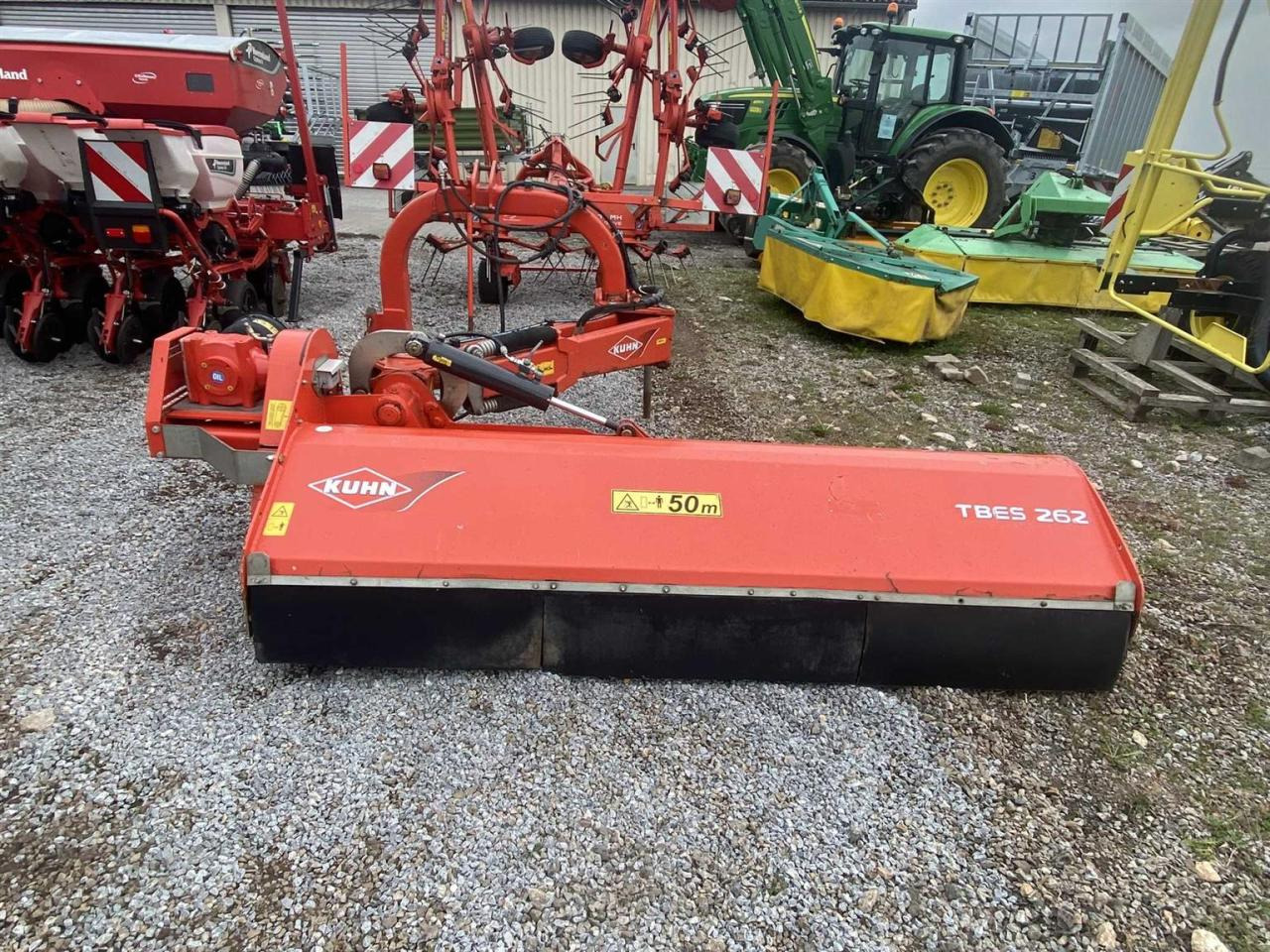 Kuhn TBES 262 - Banket biçme makinası: fotoğraf 1 Kuhn TBES 262 - Banket biçme makinası: fotoğraf 1