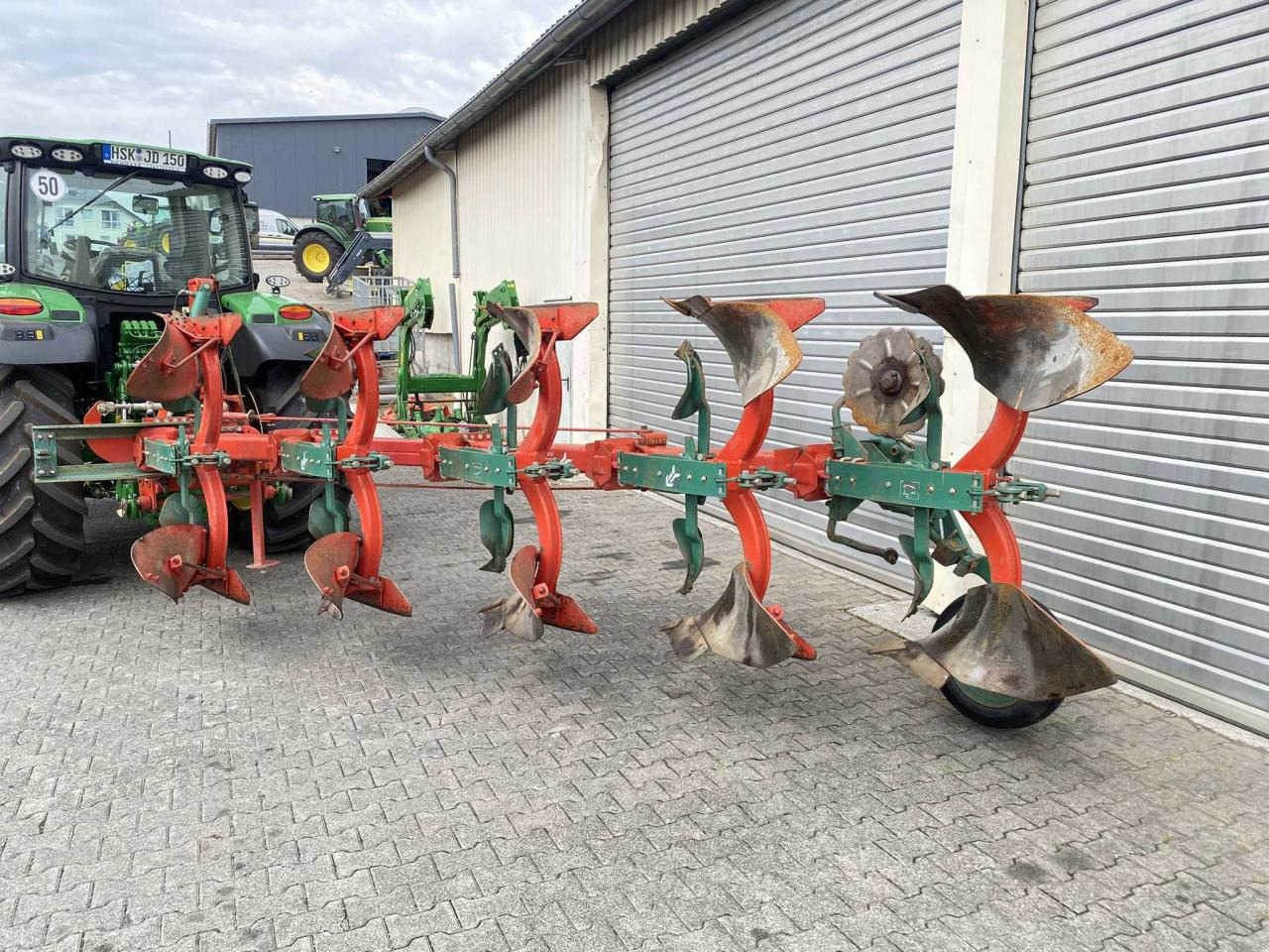 Kverneland F 240 - 9 - Pulluk: fotoğraf 4 Kverneland F 240 - 9 - Pulluk: fotoğraf 4