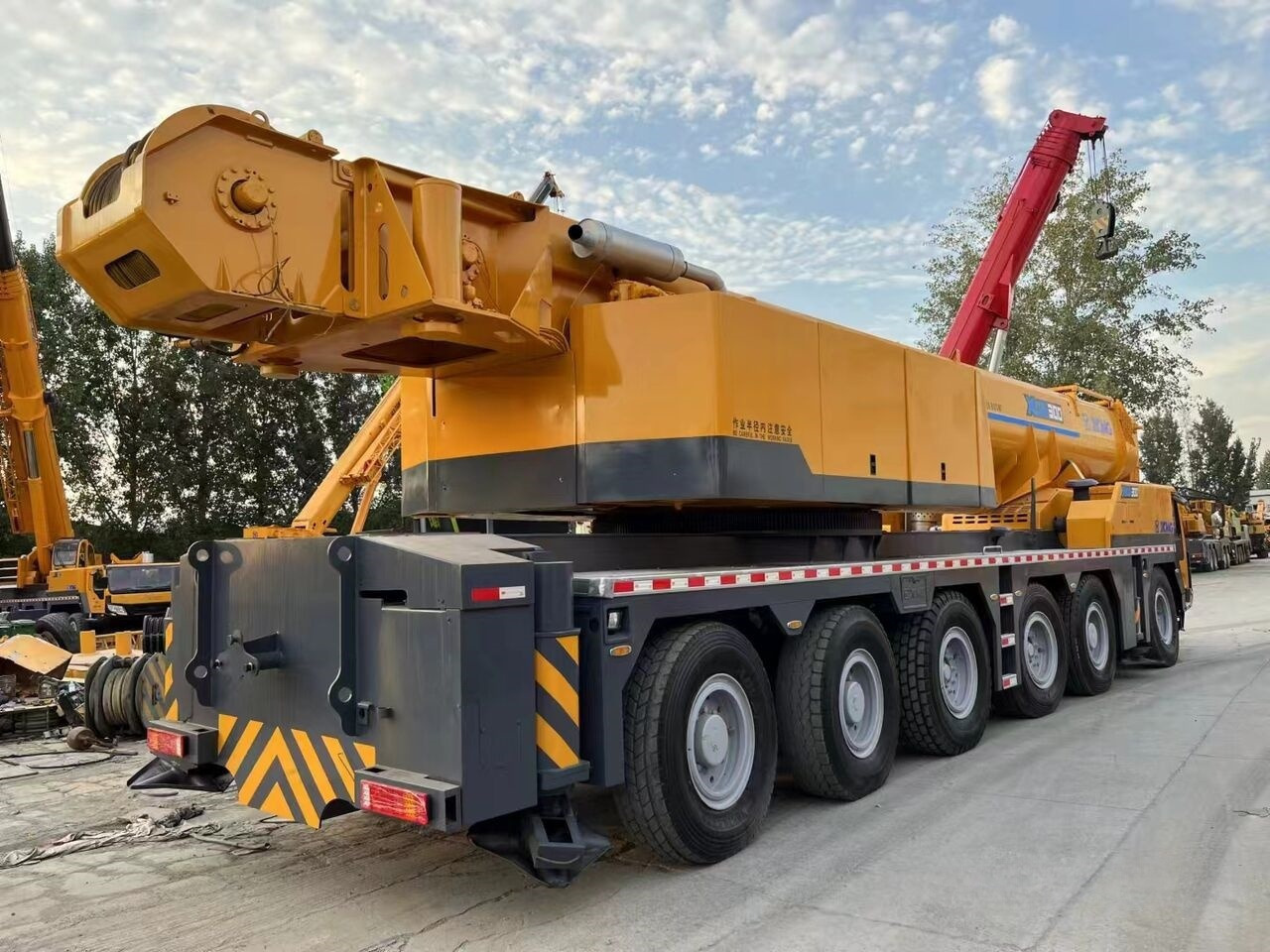 XCMG XCA300 QAY300 QY300K 300Ton Used Mobile Crane - Mobil vinç: fotoğraf 4 XCMG XCA300 QAY300 QY300K 300Ton Used Mobile Crane - Mobil vinç: fotoğraf 4