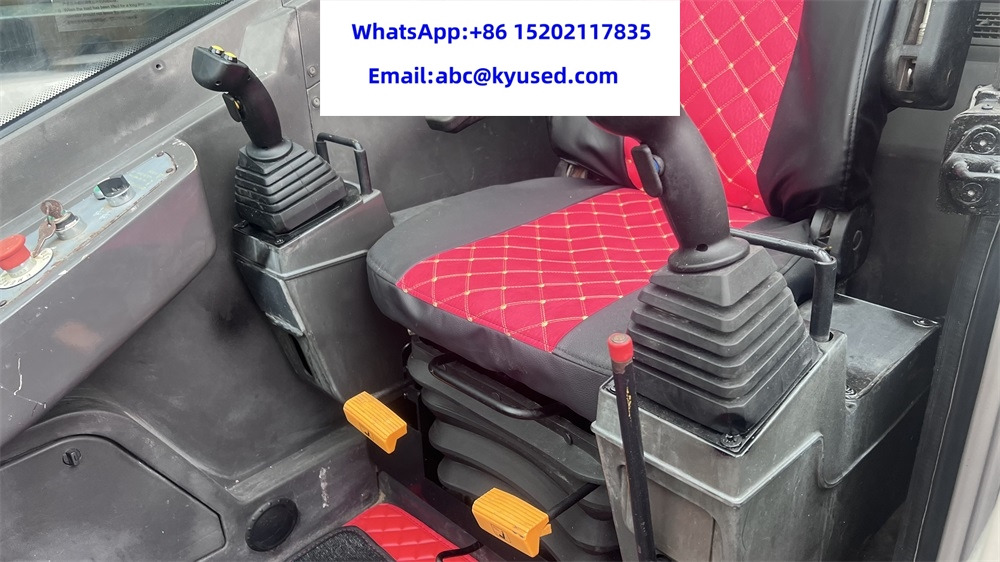 ZOOMLION ZTC251V QY25V 25TON 30TON 35TON 40TON 50TON 55TON 70TON 80TON 100T finansal kiralama ZOOMLION ZTC251V QY25V 25TON 30TON 35TON 40TON 50TON 55TON 70TON 80TON 100T: fotoğraf 12