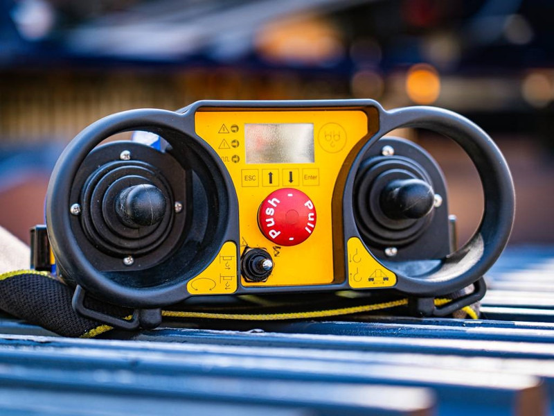 Potain IGO 30 - Kendi kendini kuran kule vinç: fotoğraf 3 Potain IGO 30 - Kendi kendini kuran kule vinç: fotoğraf 3