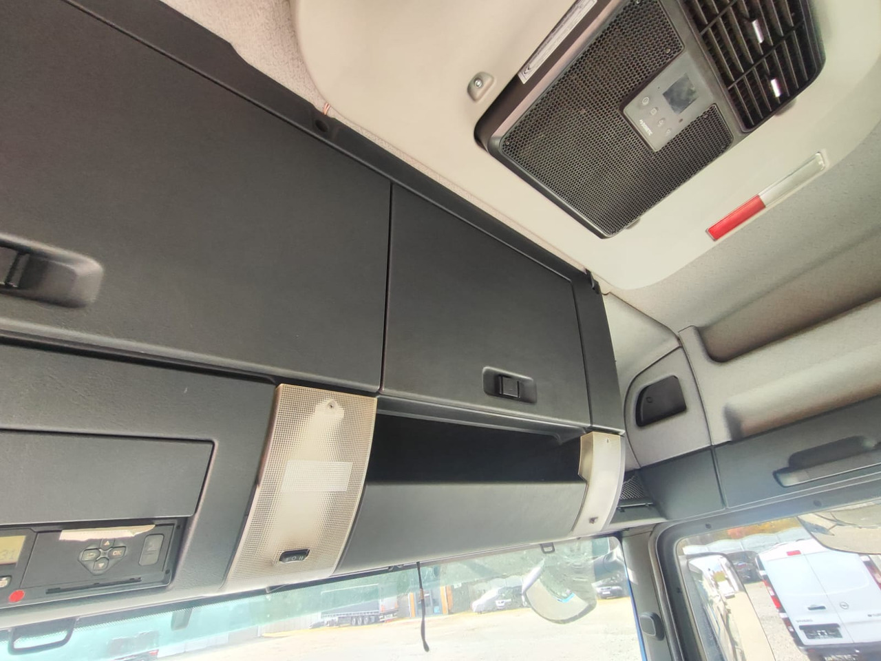 Araba taşıyıcı kamyon nakliyatı için ağır ekipman MAN TGL: fotoğraf 27