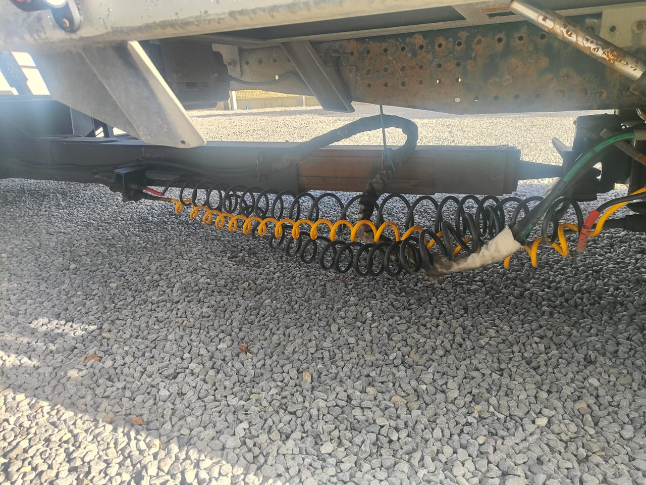 Araba taşıyıcı kamyon nakliyatı için ağır ekipman MAN TGL: fotoğraf 18