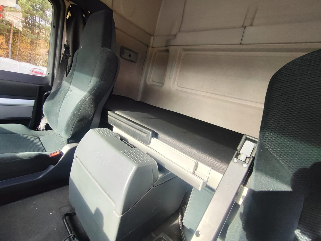 Araba taşıyıcı kamyon nakliyatı için ağır ekipman MAN TGL: fotoğraf 28